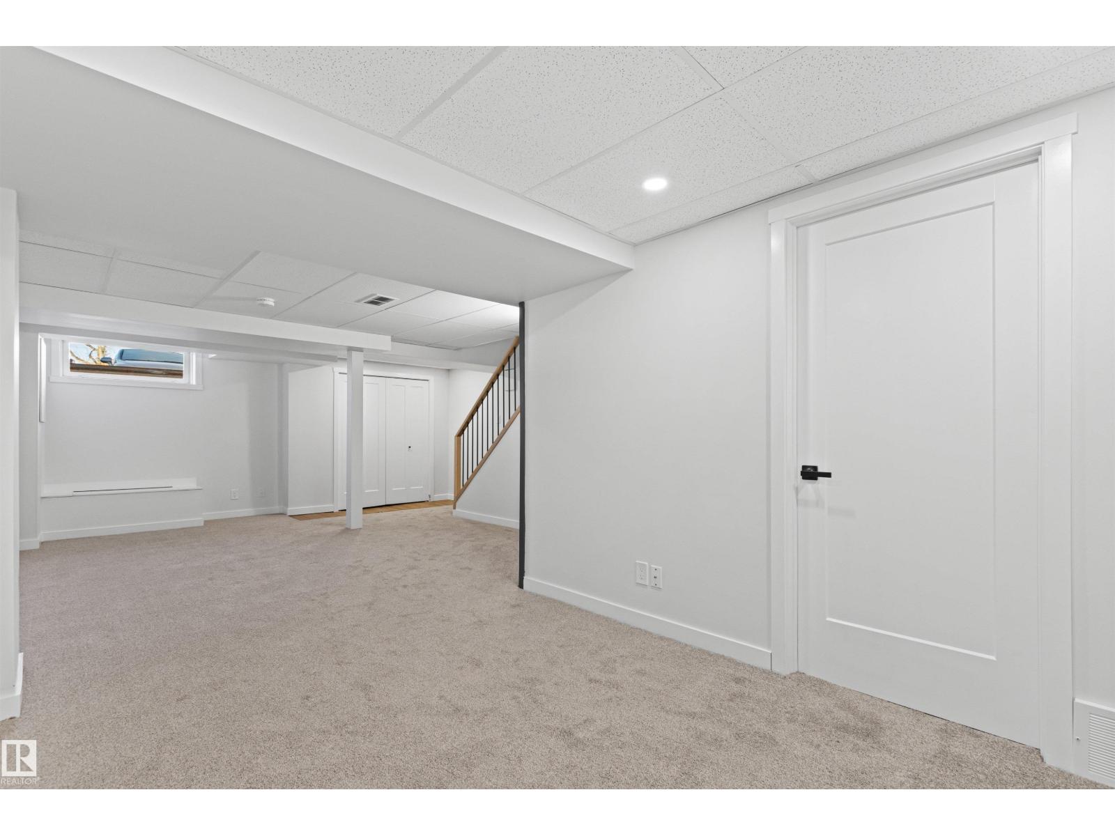 2935 109 ST NW, Edmonton