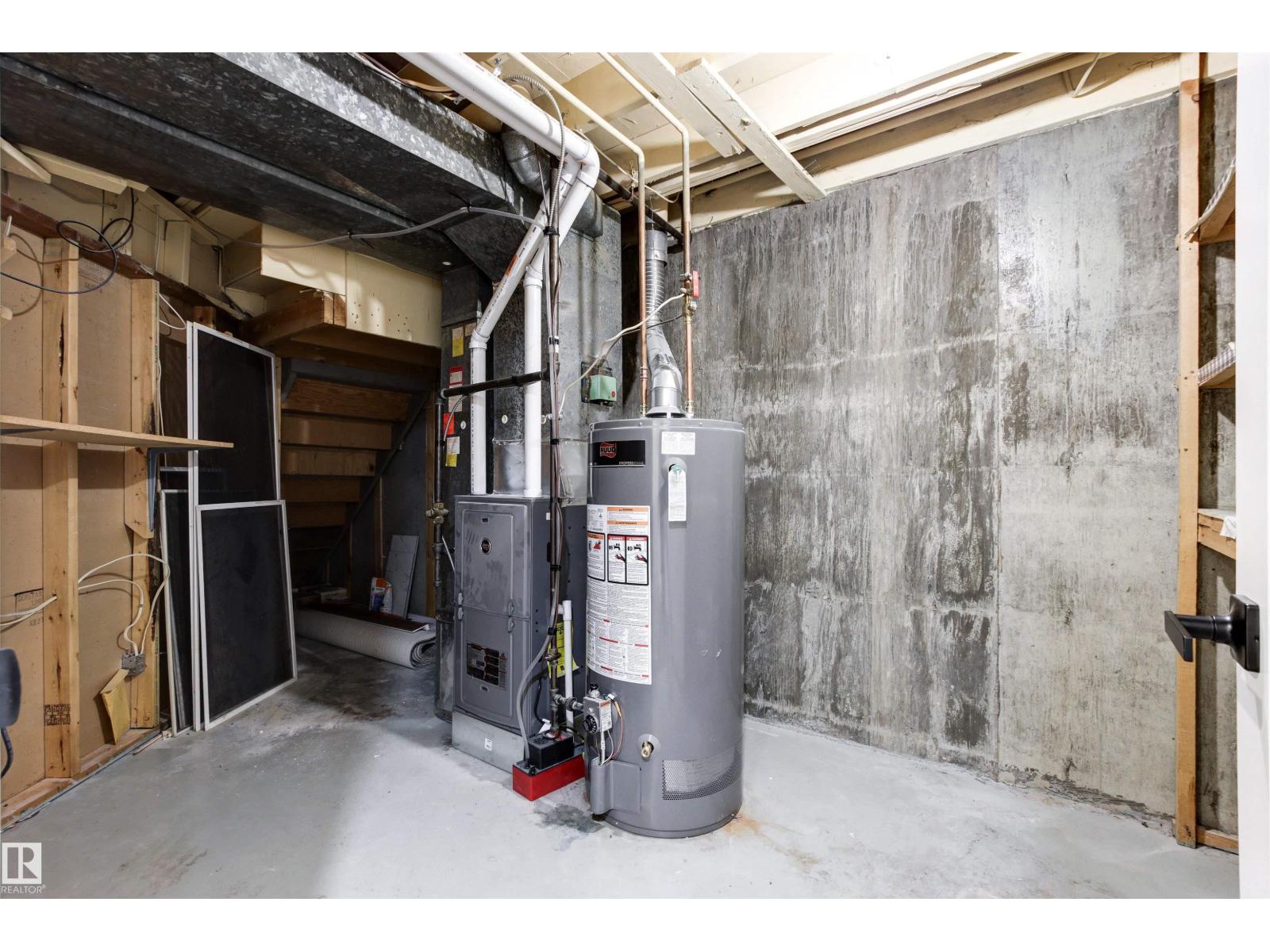 2935 109 ST NW, Edmonton