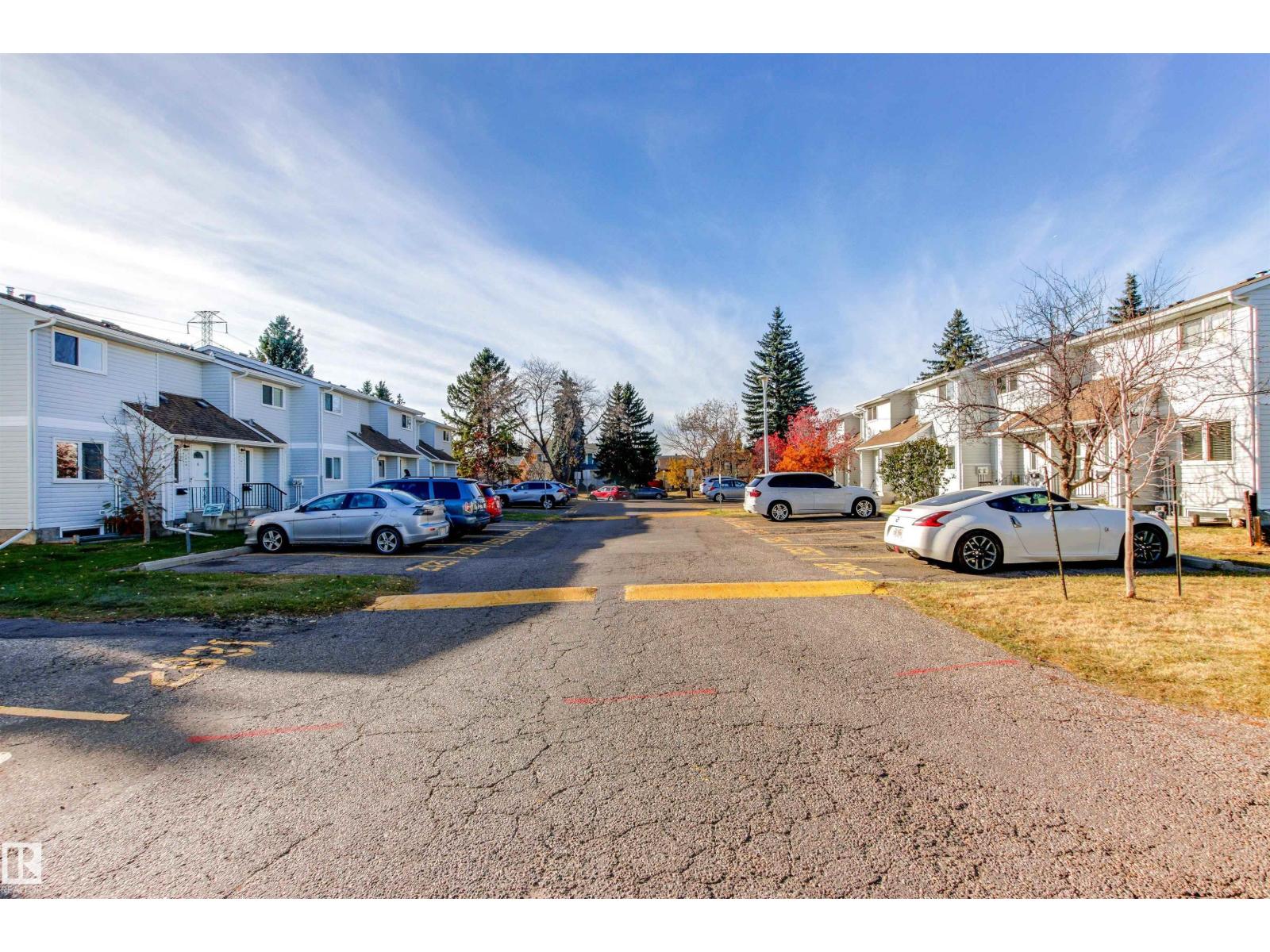 2935 109 ST NW, Edmonton