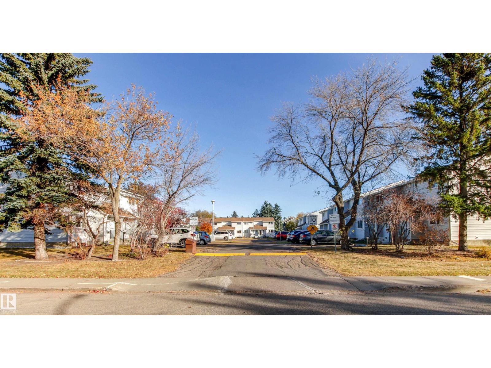 2935 109 ST NW, Edmonton