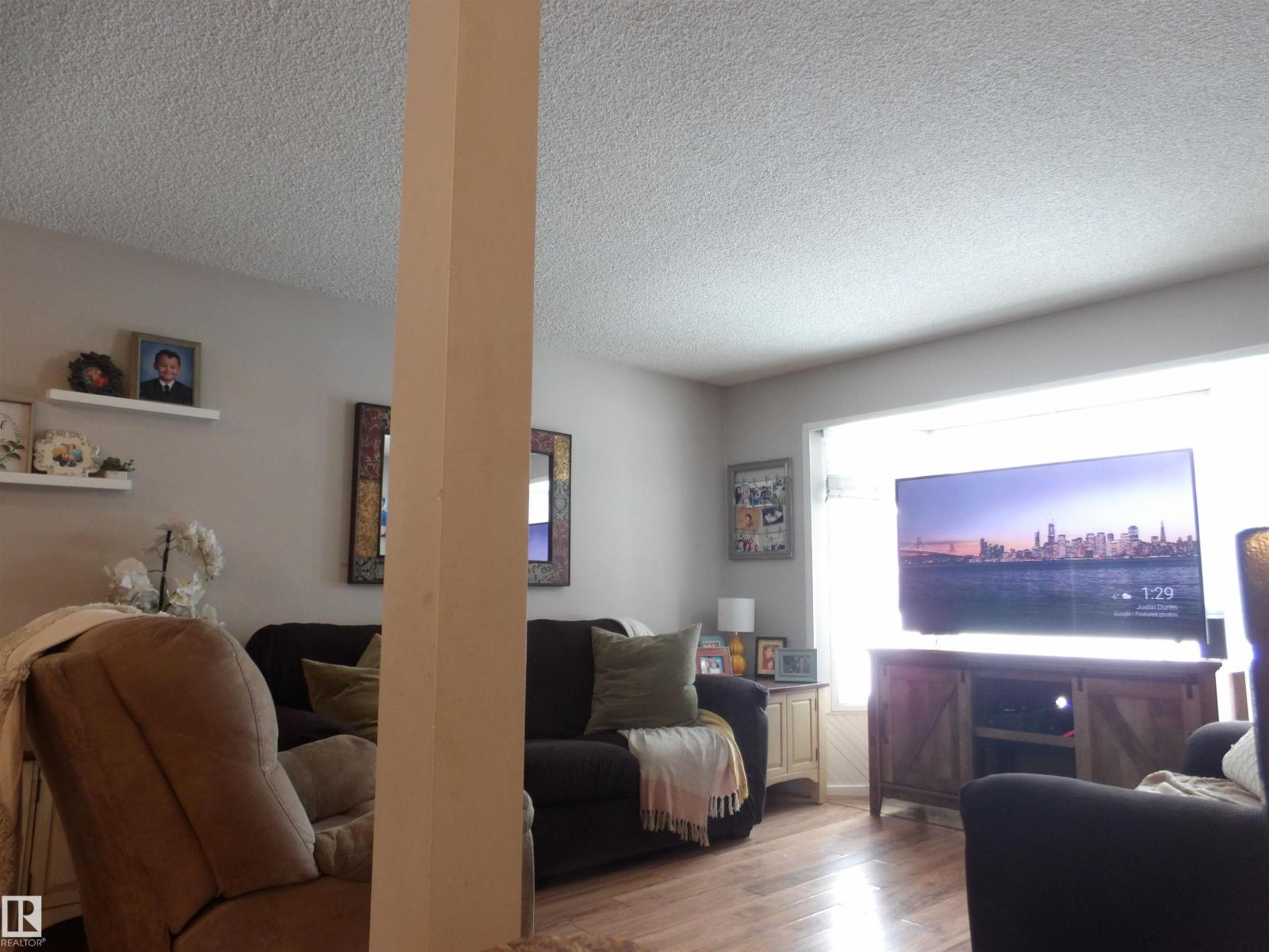 10792 165 ST NW, Edmonton