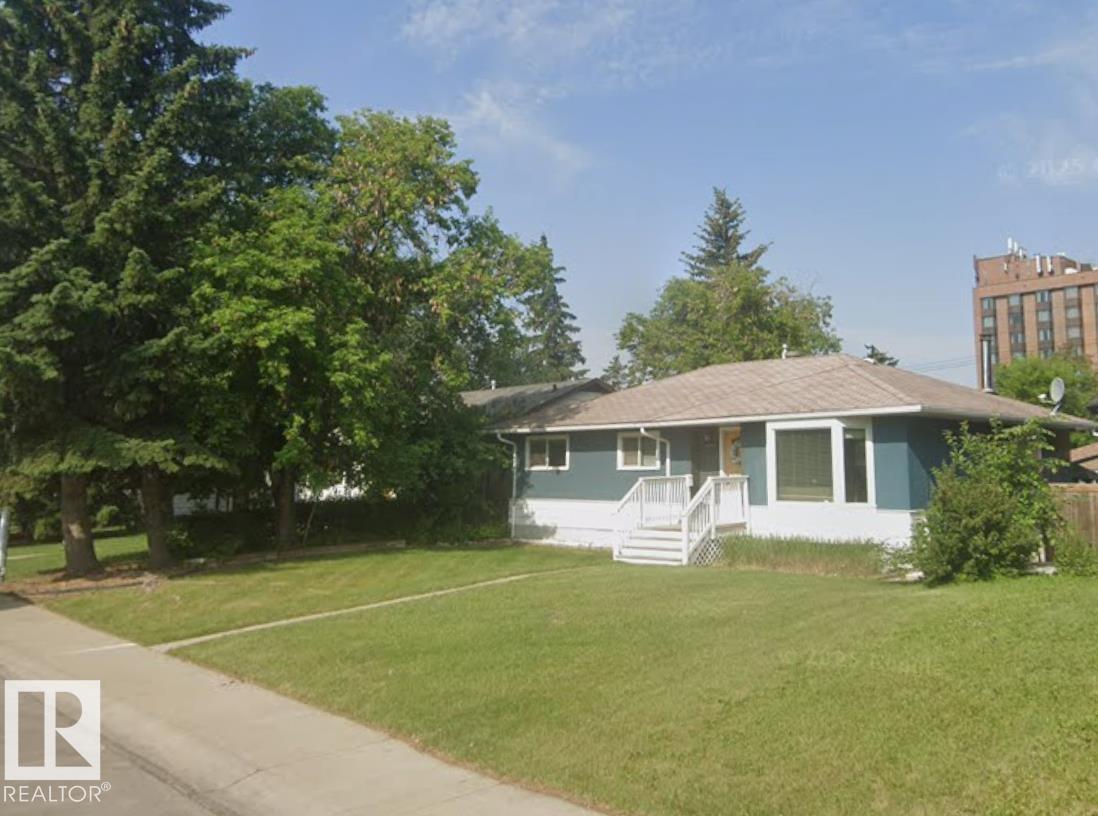 10792 165 ST NW, Edmonton