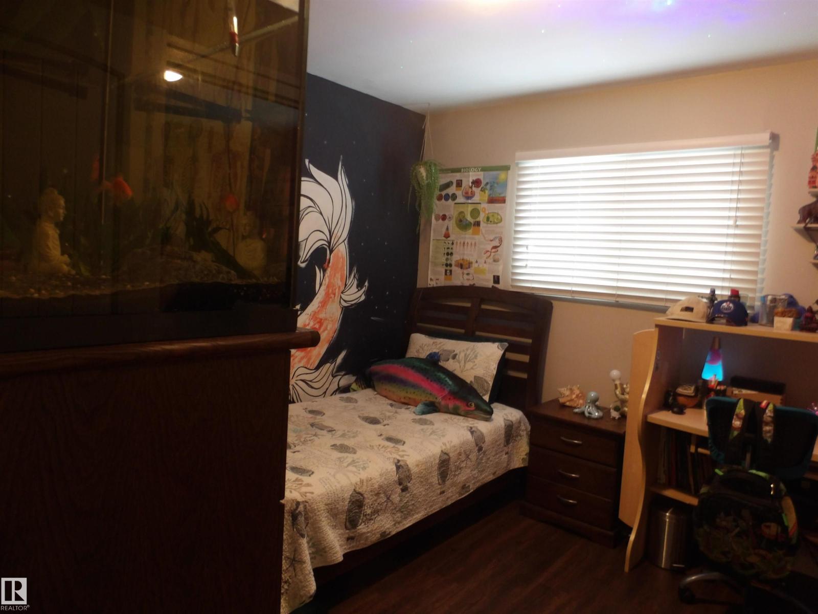 10792 165 ST NW, Edmonton