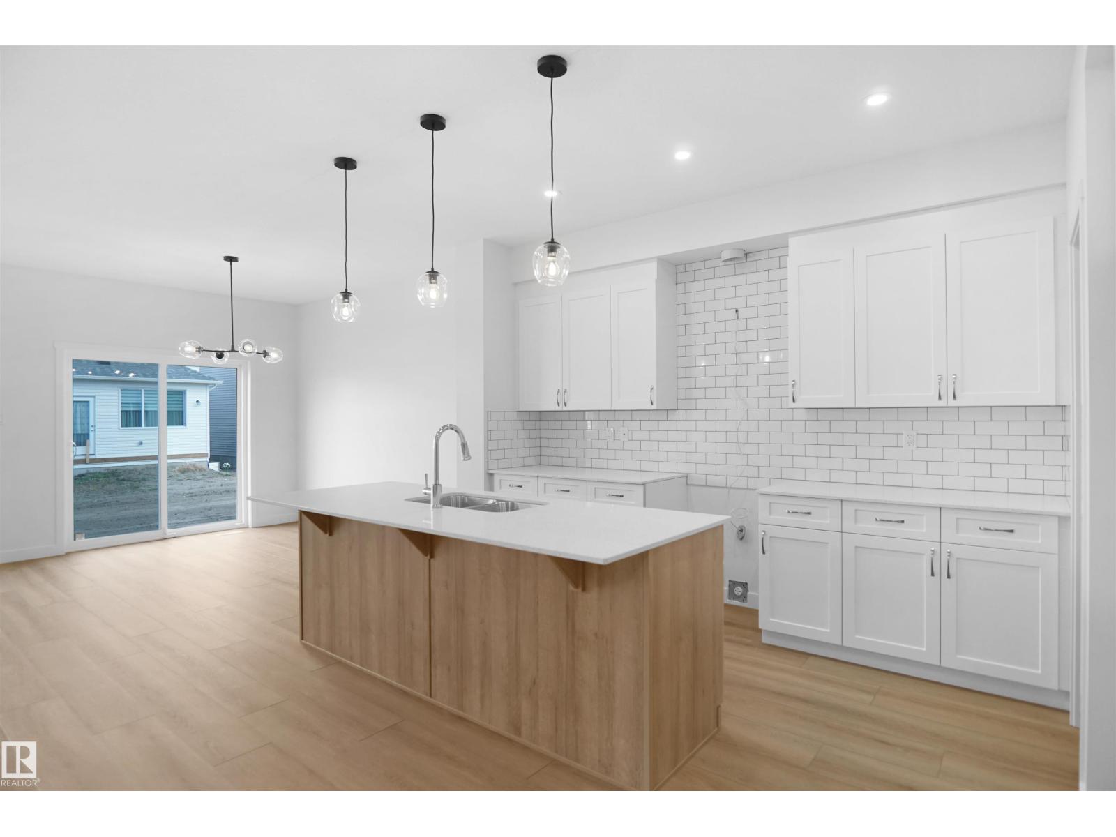 2237 194A ST NW - 12