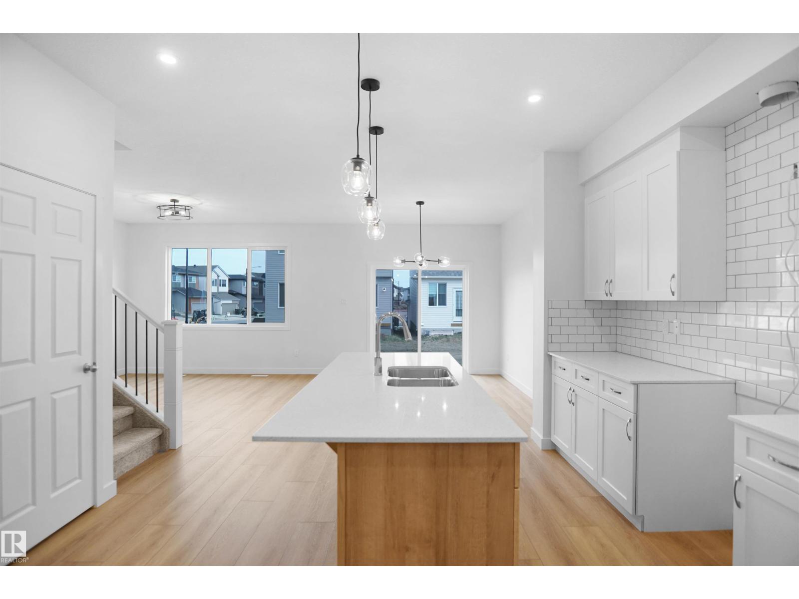 2237 194A ST NW - 17