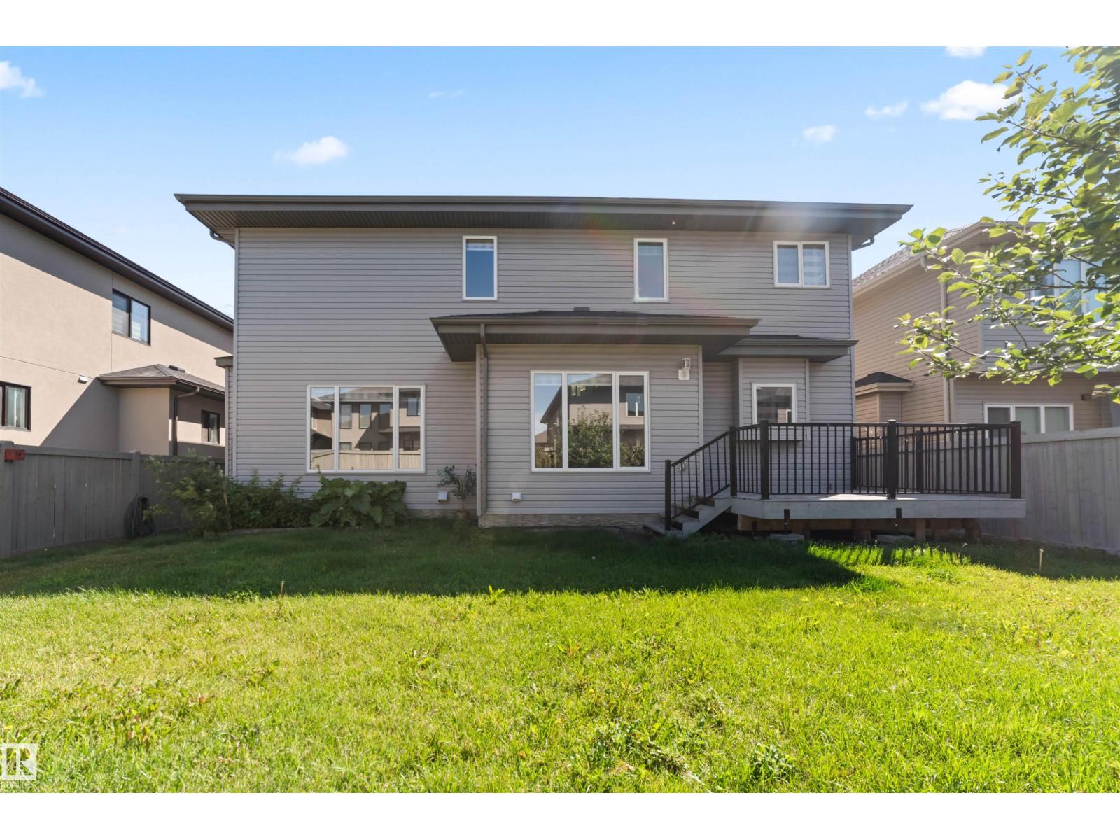 1721 ADAMSON CR SW, Edmonton