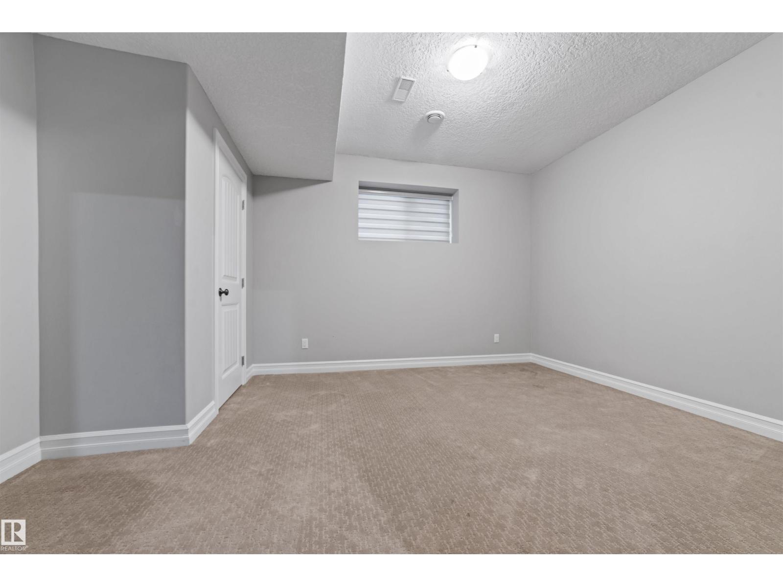 1721 ADAMSON CR SW, Edmonton