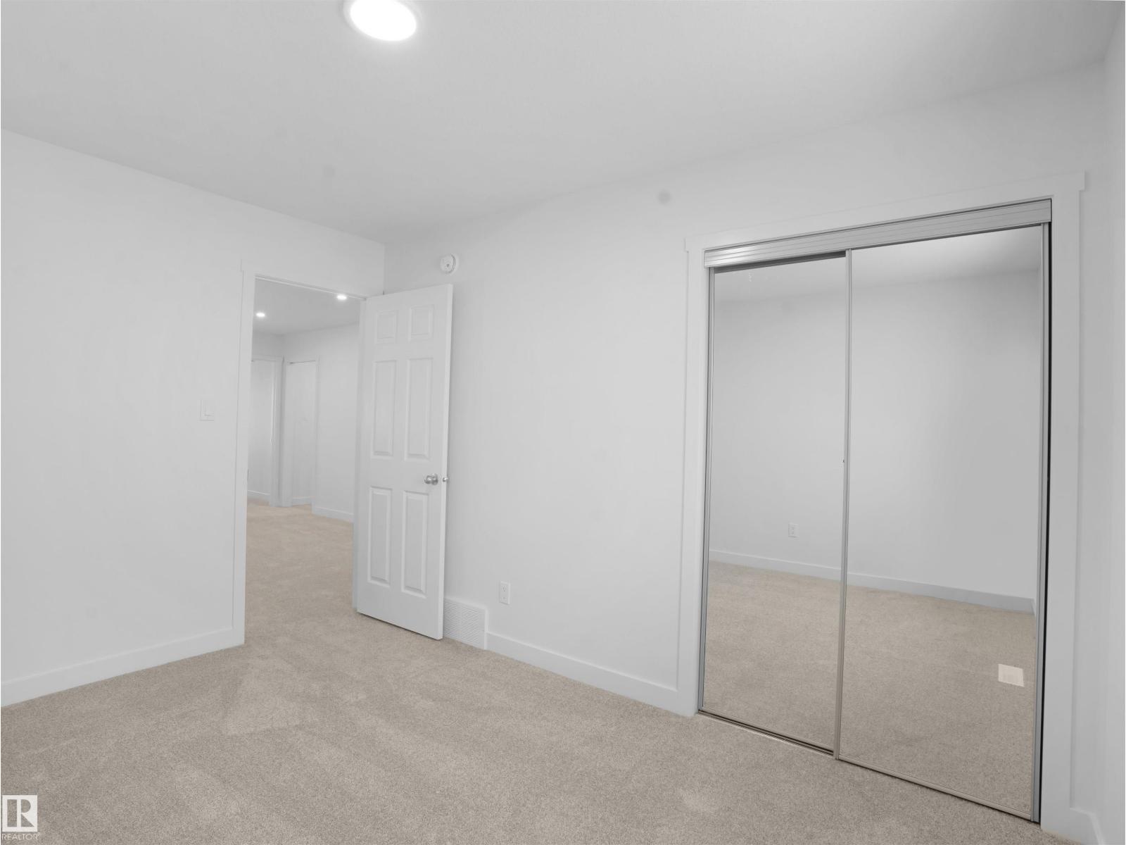 9732 Carson PL SW, Edmonton