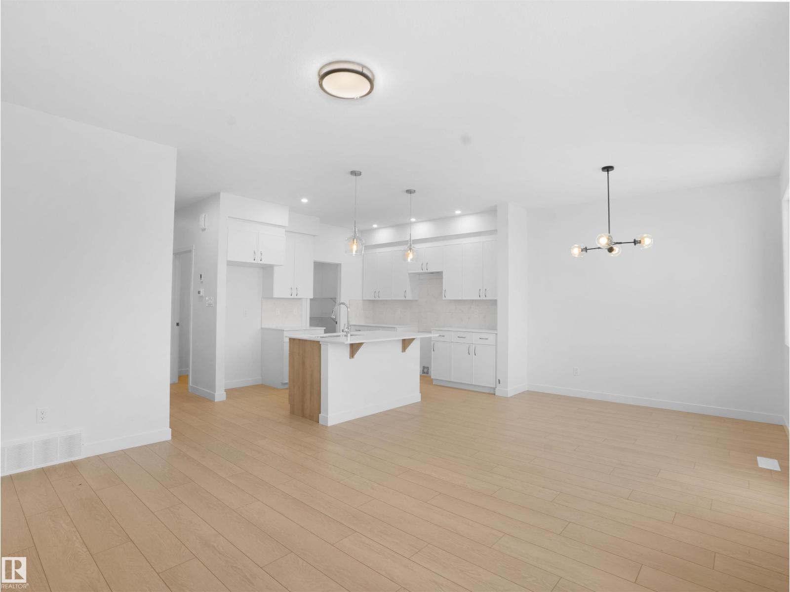 9732 Carson PL SW, Edmonton