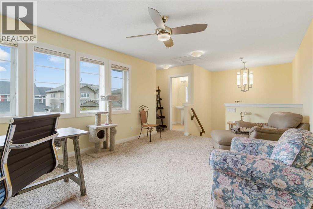 Single Family House for Sale in  Evanswood Circle NW Evanston Calgary 