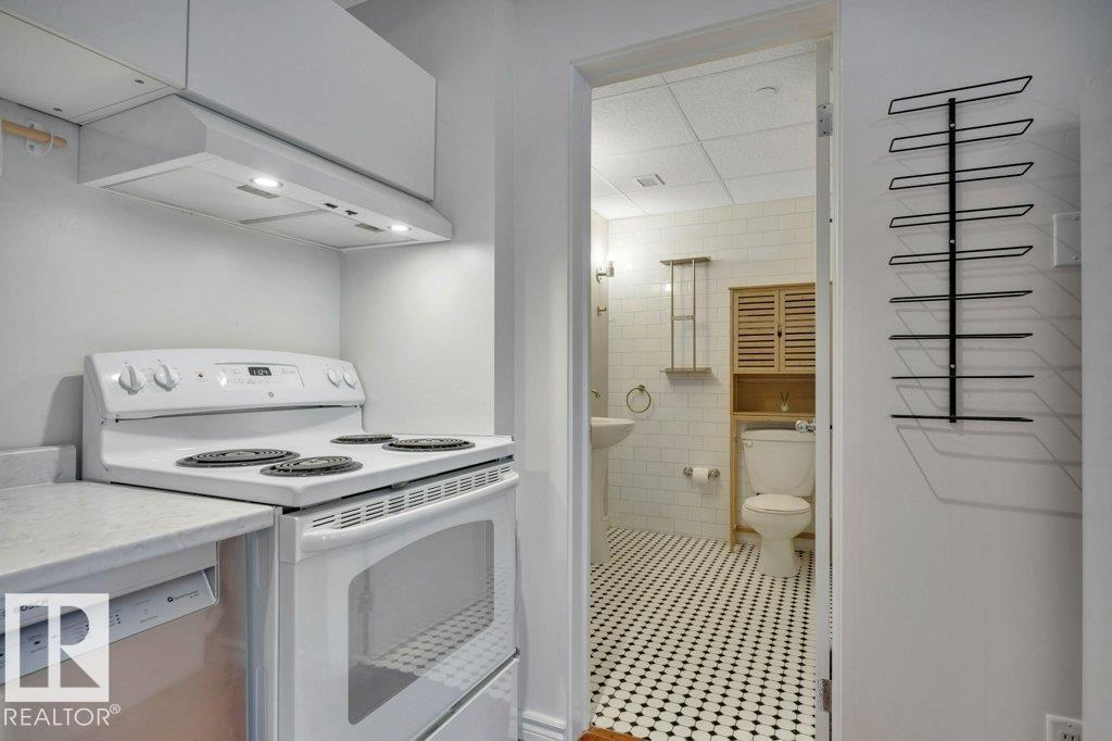 #609 10134 100 ST NW, Edmonton