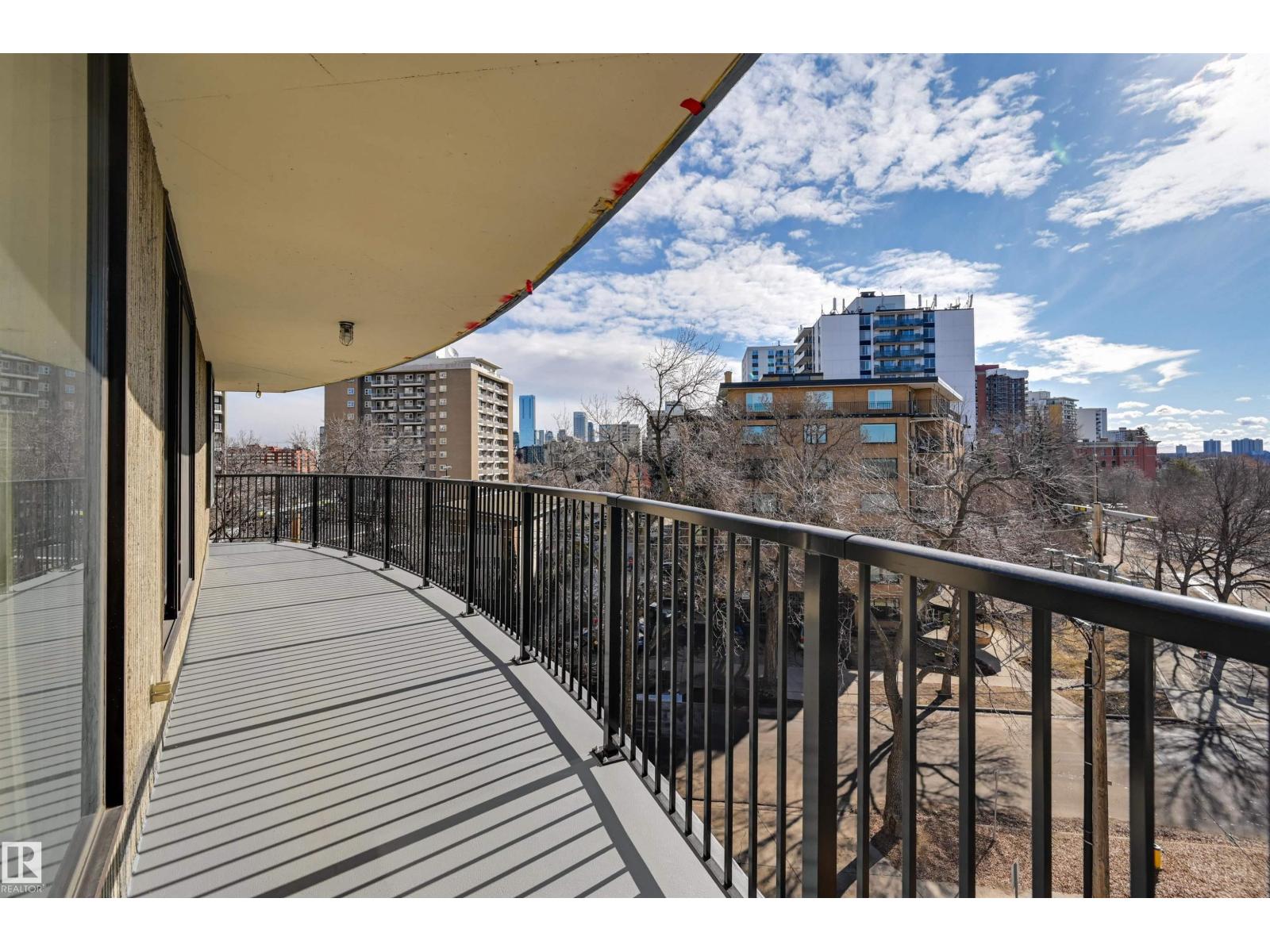 #502 11710 100 AV NW, Edmonton