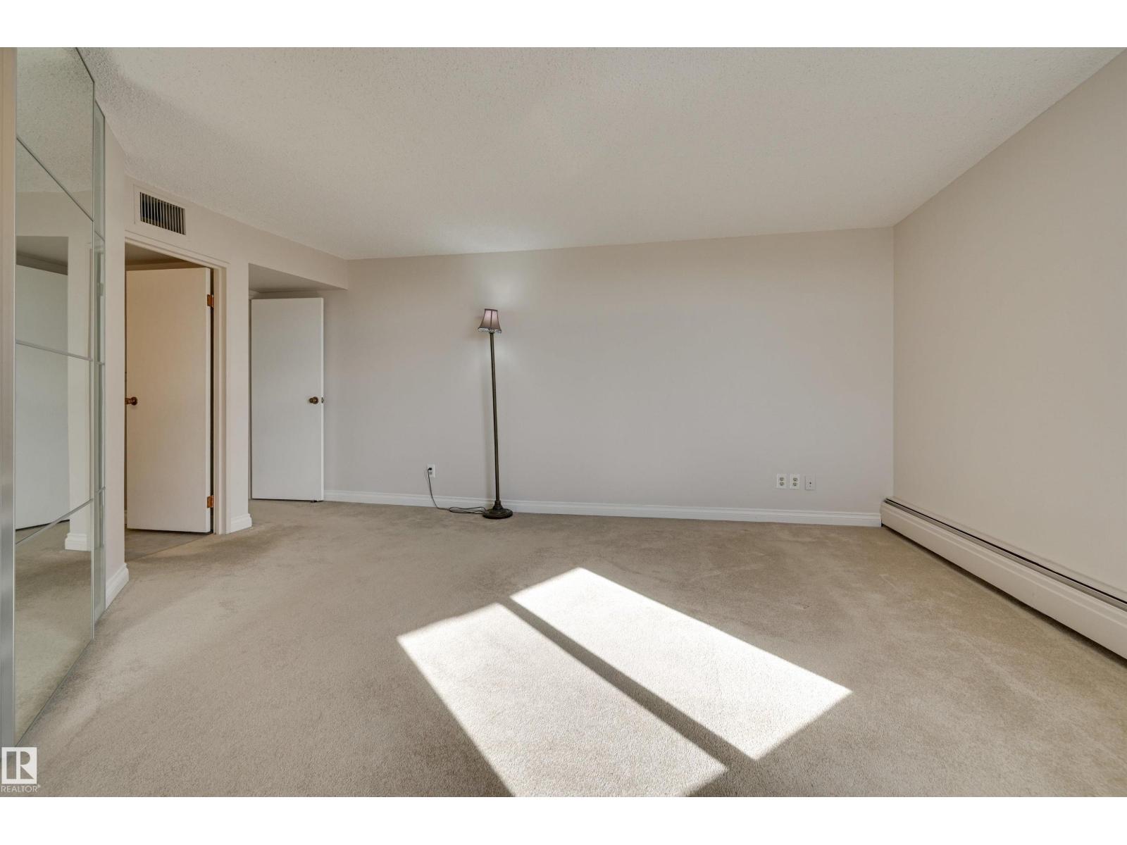 #502 11710 100 AV NW, Edmonton