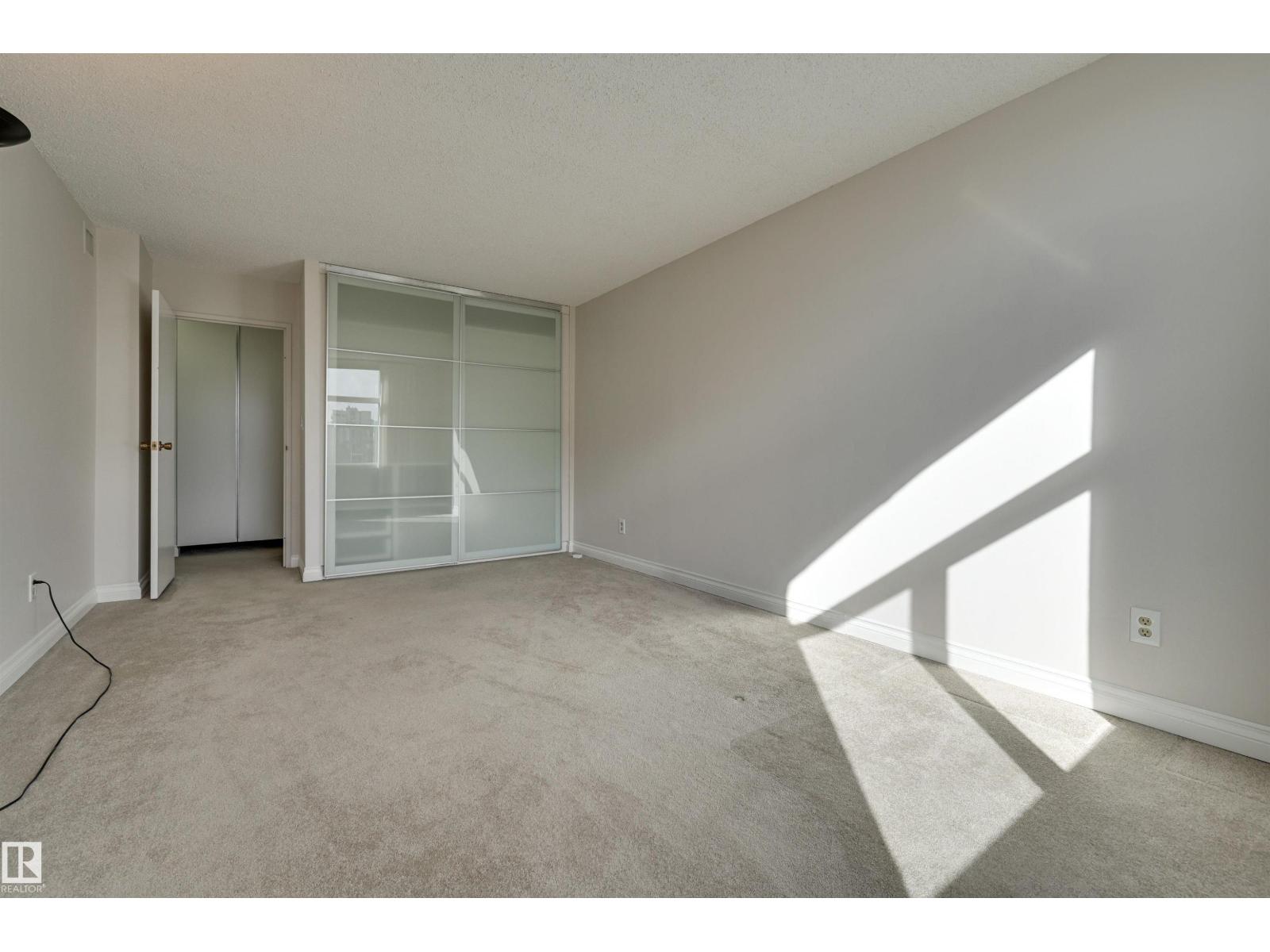 #502 11710 100 AV NW, Edmonton