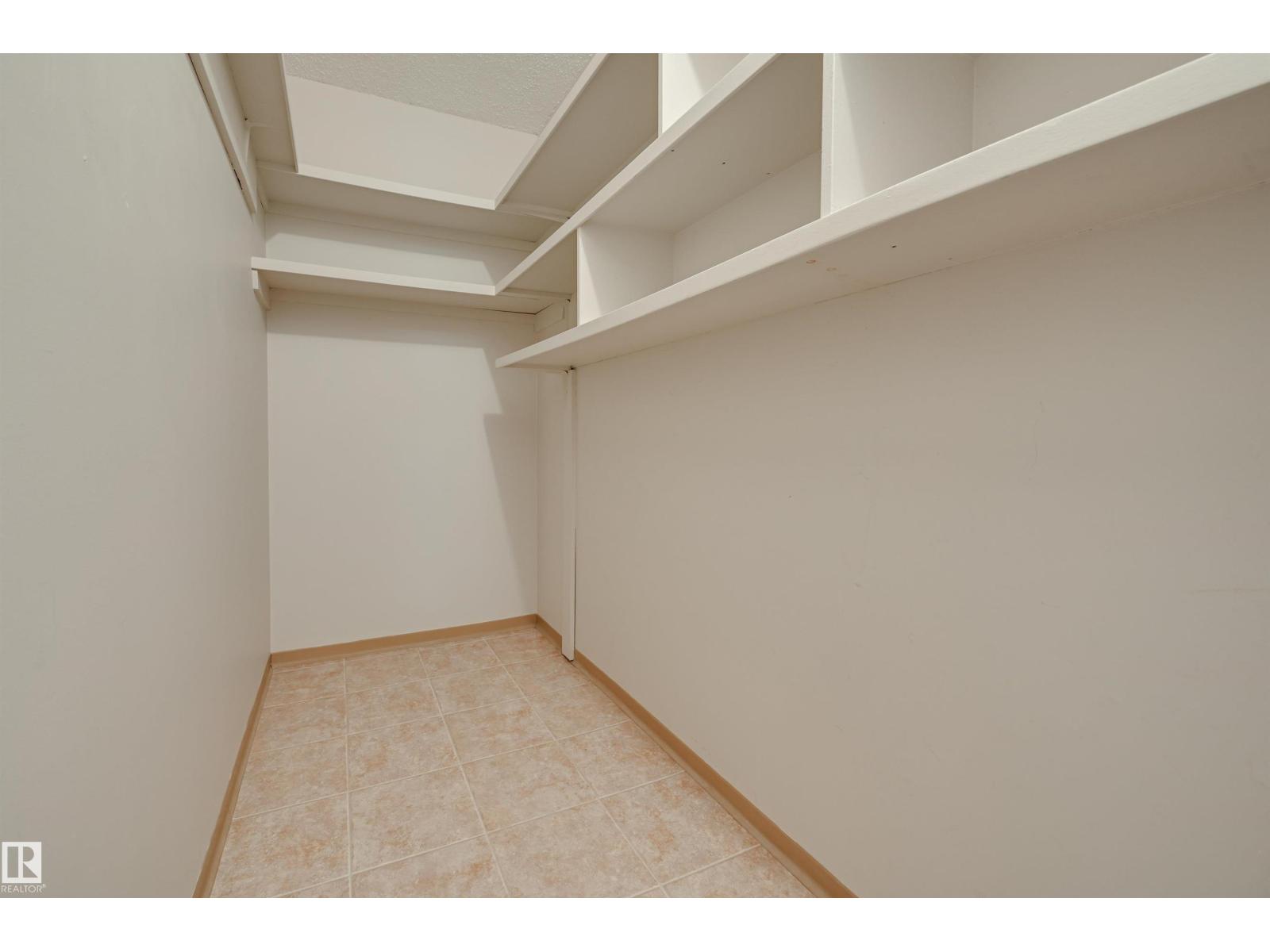 #502 11710 100 AV NW, Edmonton