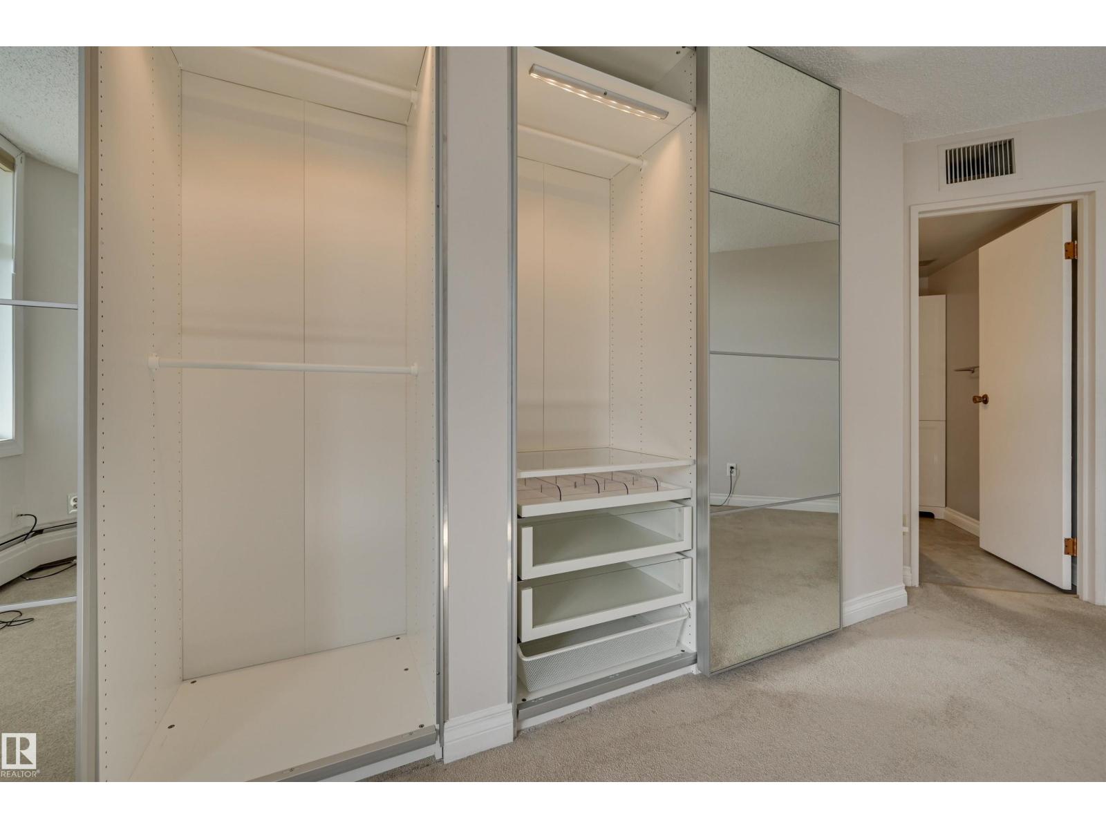 #502 11710 100 AV NW, Edmonton