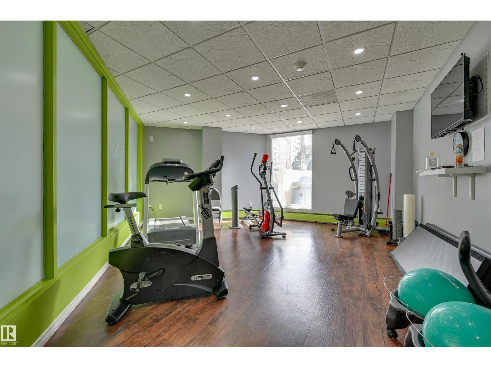 #502 11710 100 AV NW, Edmonton