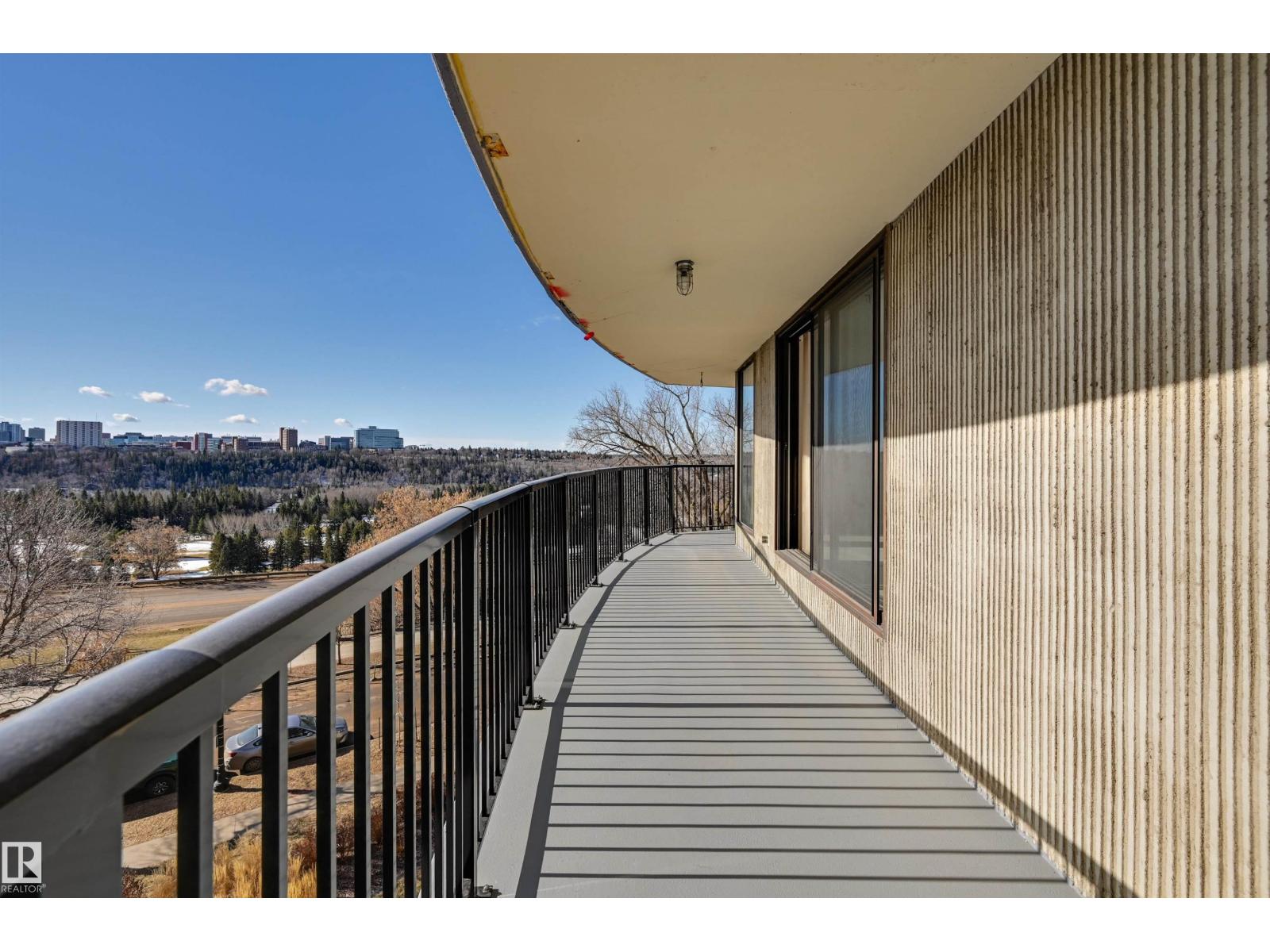 #502 11710 100 AV NW, Edmonton