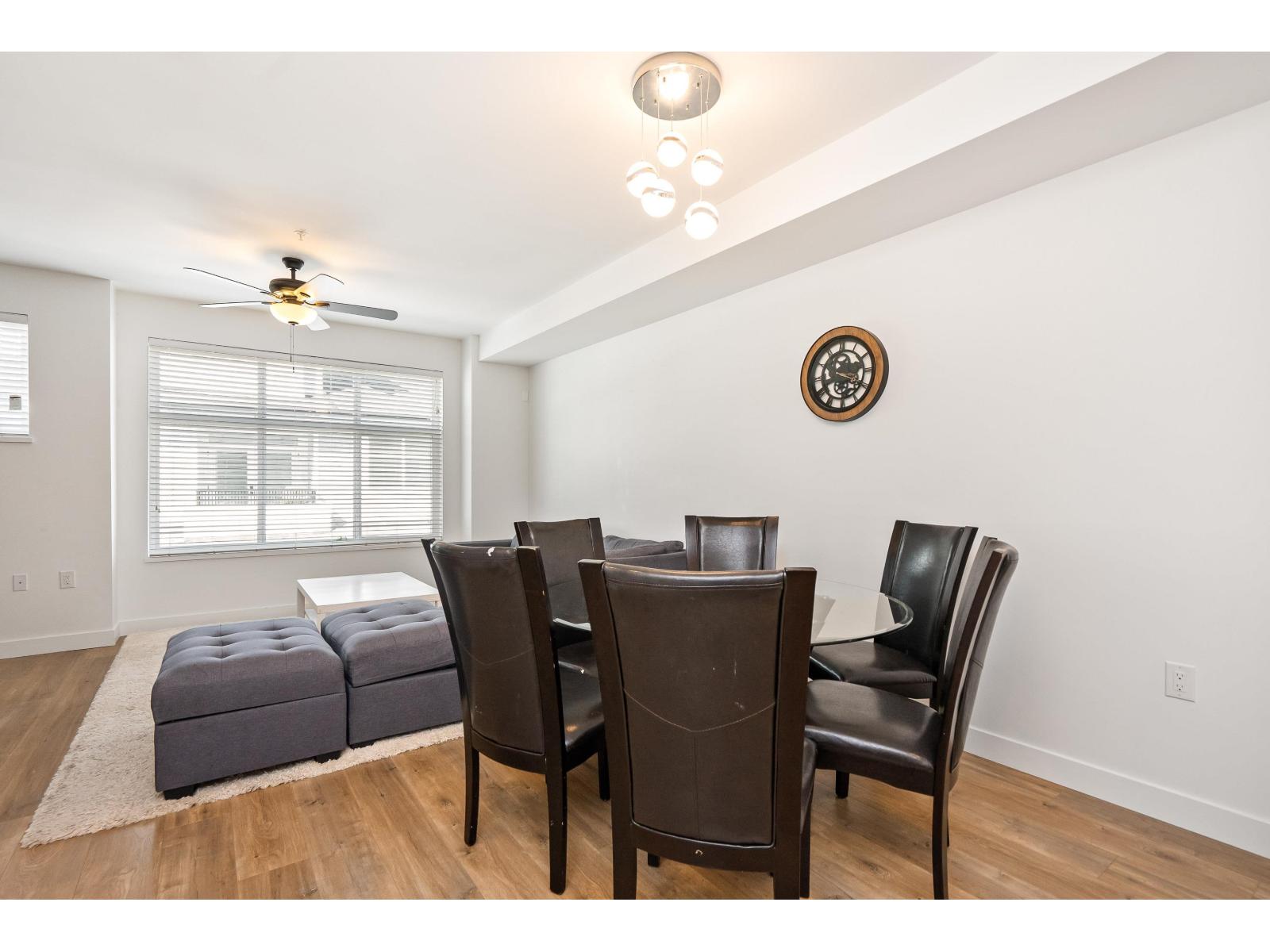 19 21688 52 AVENUE, Langley