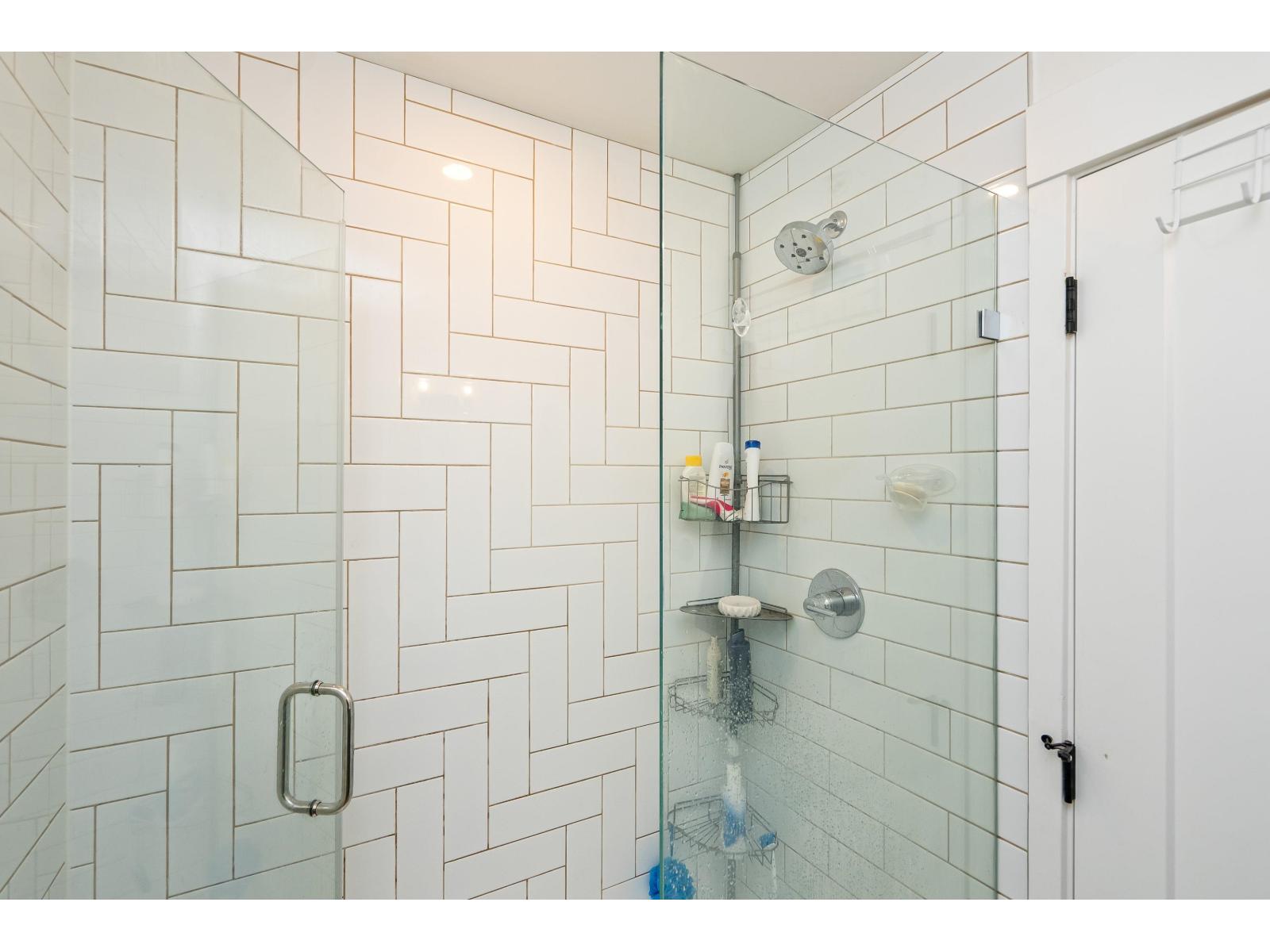 19 21688 52 AVENUE, Langley