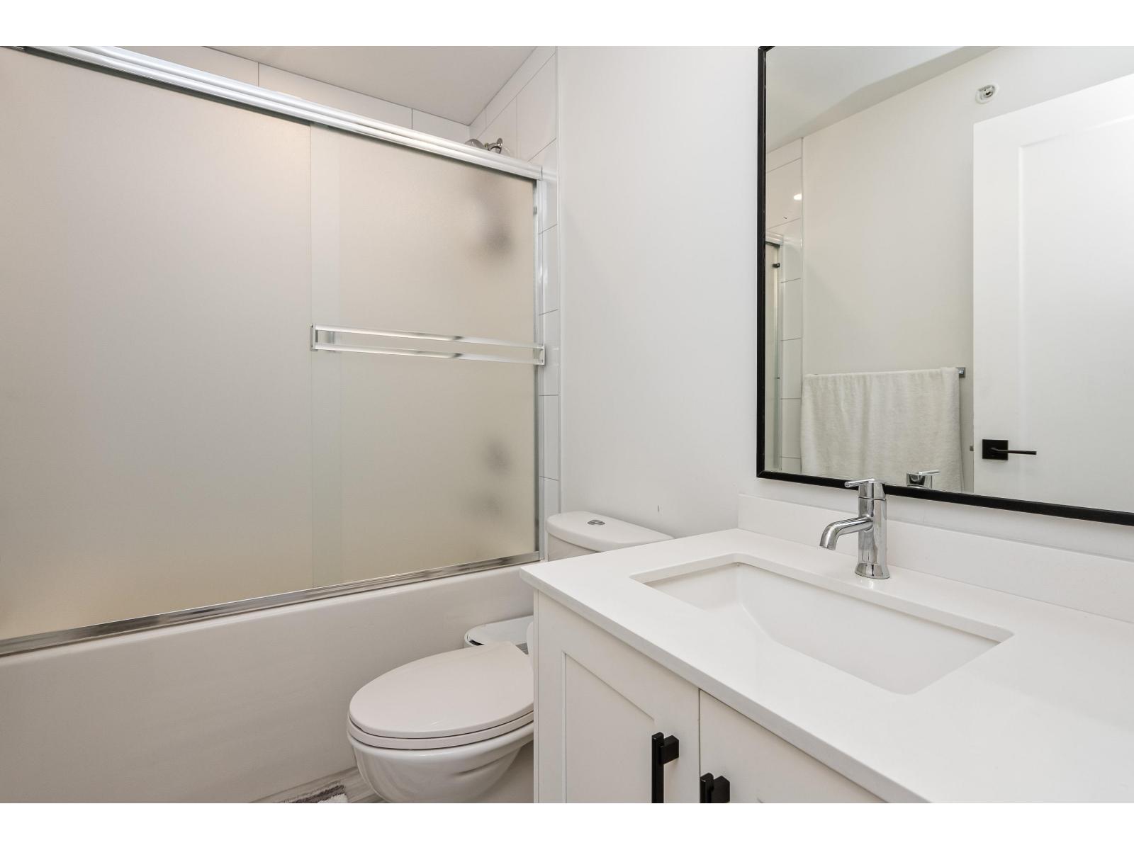 19 21688 52 AVENUE, Langley