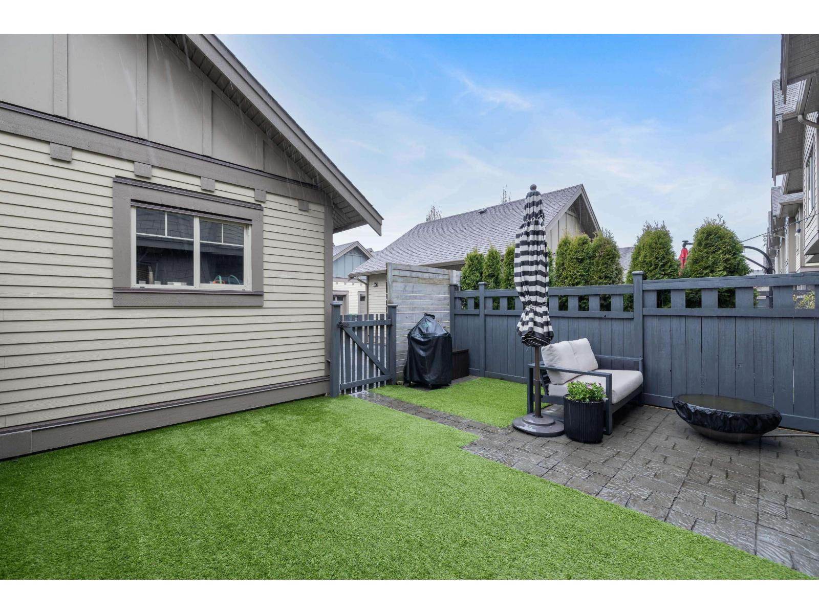 16454 25 AVENUE, Surrey