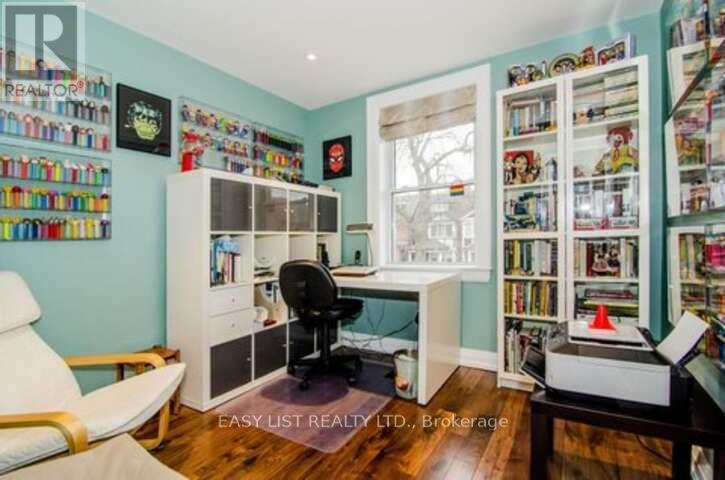 76 DUNN AVENUE - 16