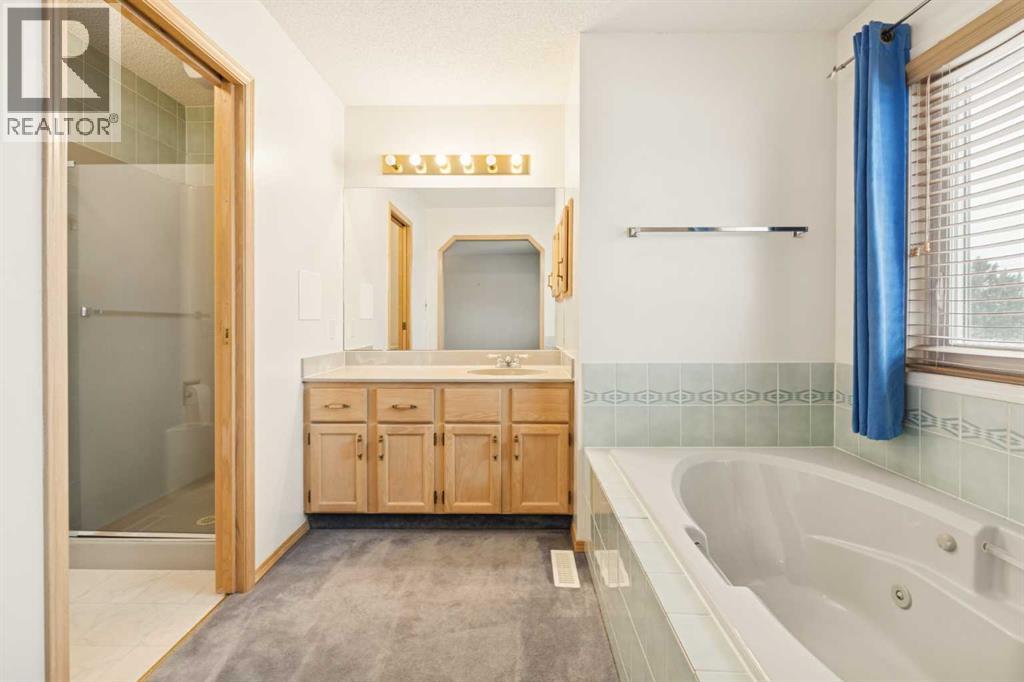 Single Family House for Sale in  Catalina Boulevard NE Monterey Park Calgary 