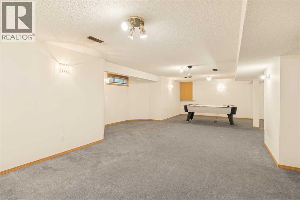 Single Family House for Sale in  Catalina Boulevard NE Monterey Park Calgary 