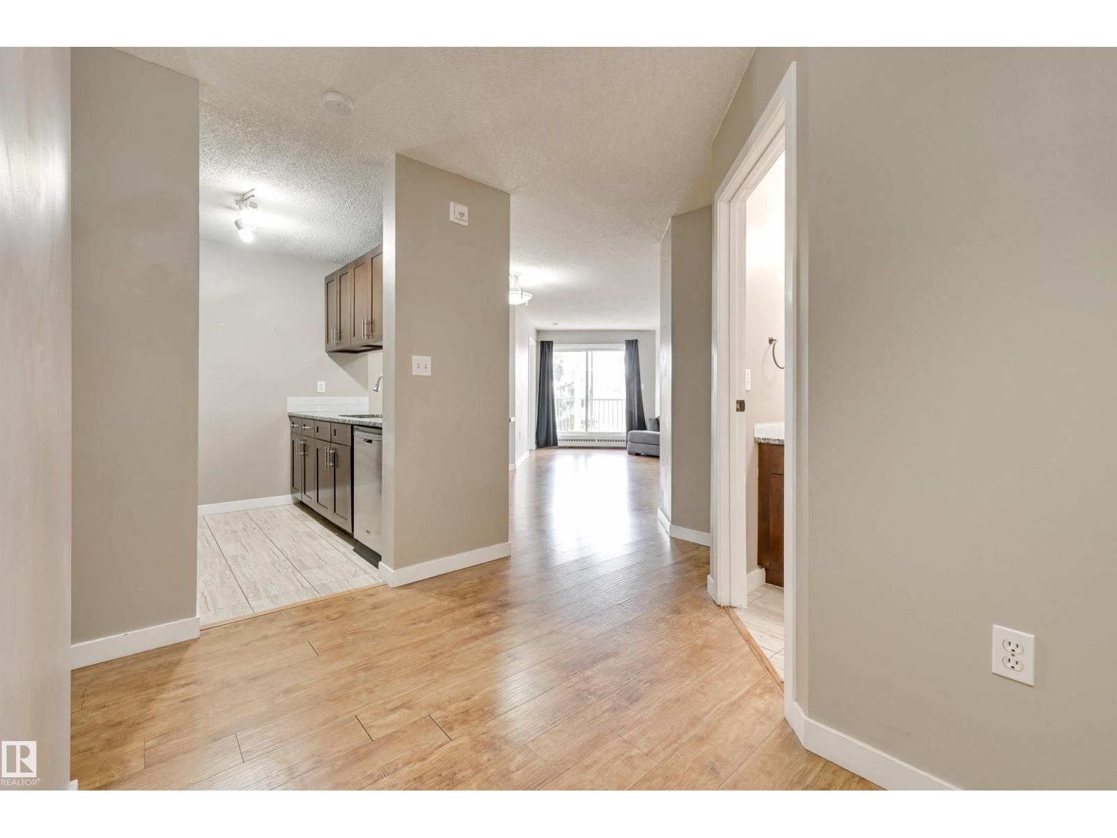 #302 9620 174 ST NW, Edmonton