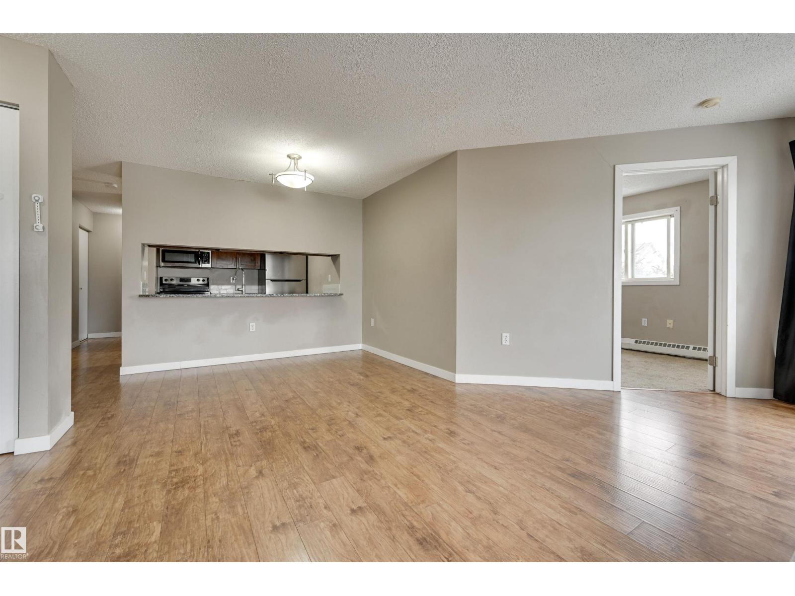 #302 9620 174 ST NW, Edmonton