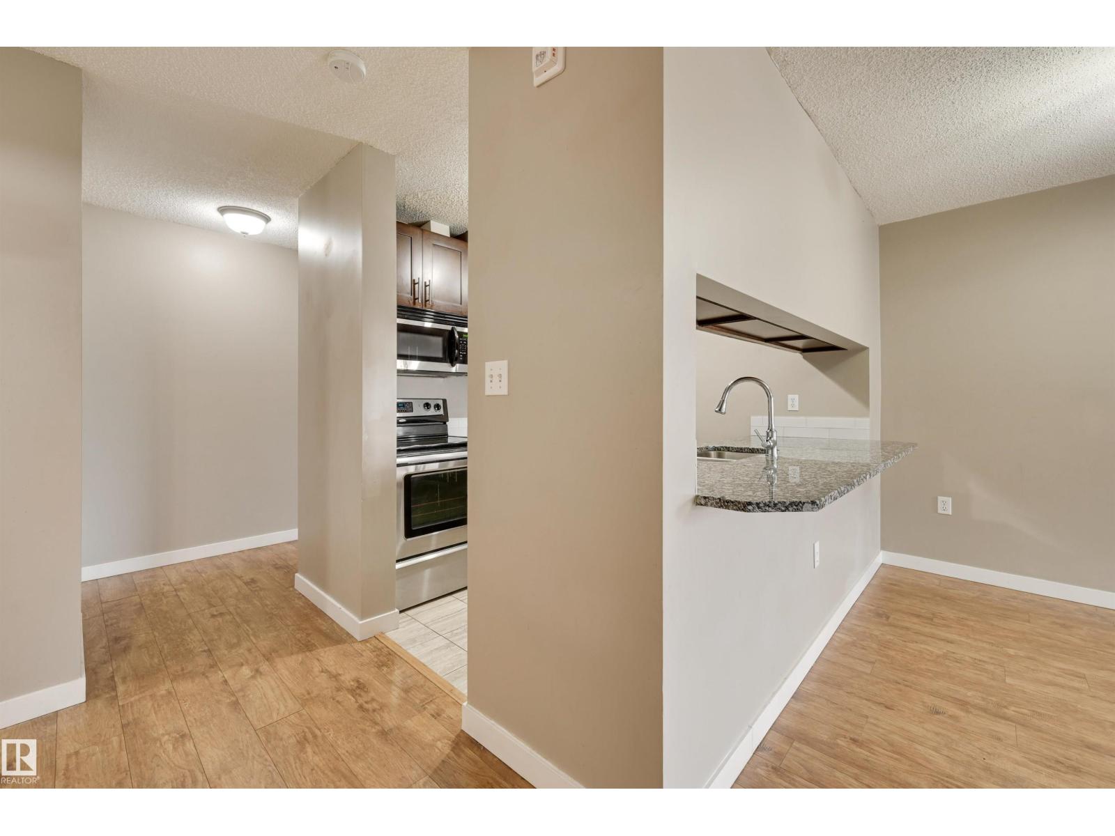 #302 9620 174 ST NW, Edmonton