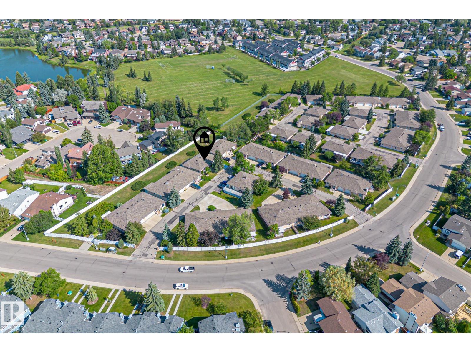 1126 105 ST NW, Edmonton