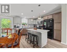 13 Kellestine Drive, Strathroy Caradoc, ON N7G0C5 Photo 12