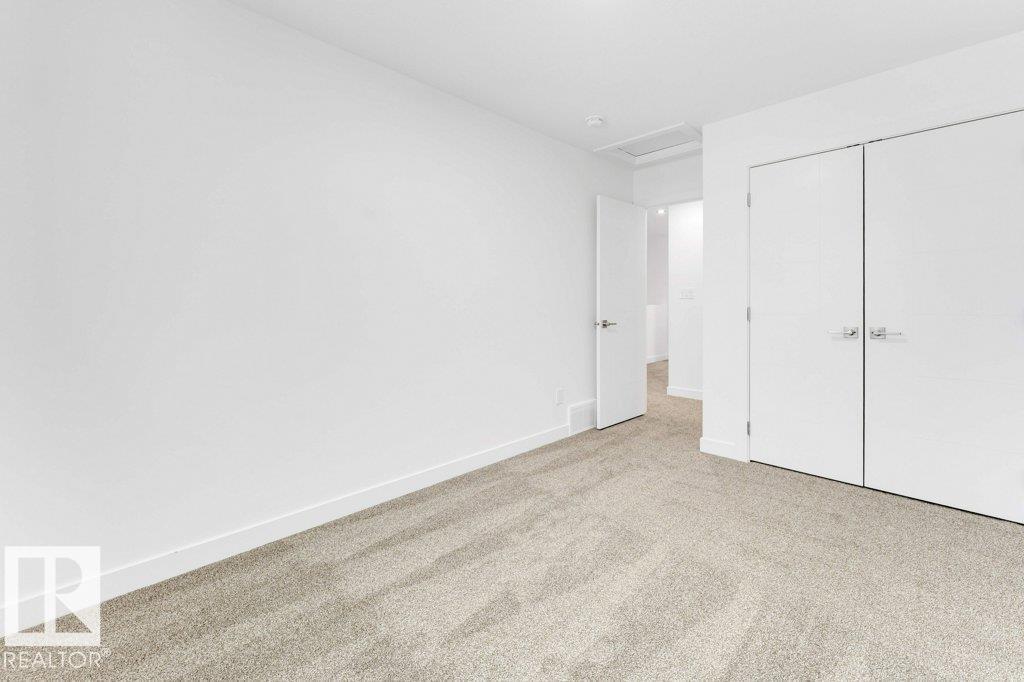 402 Crystal Creek link, Leduc