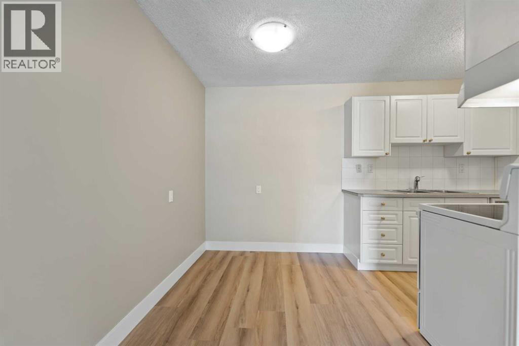 Single Family House for Sale in    Avenue SW Beltline Calgary 