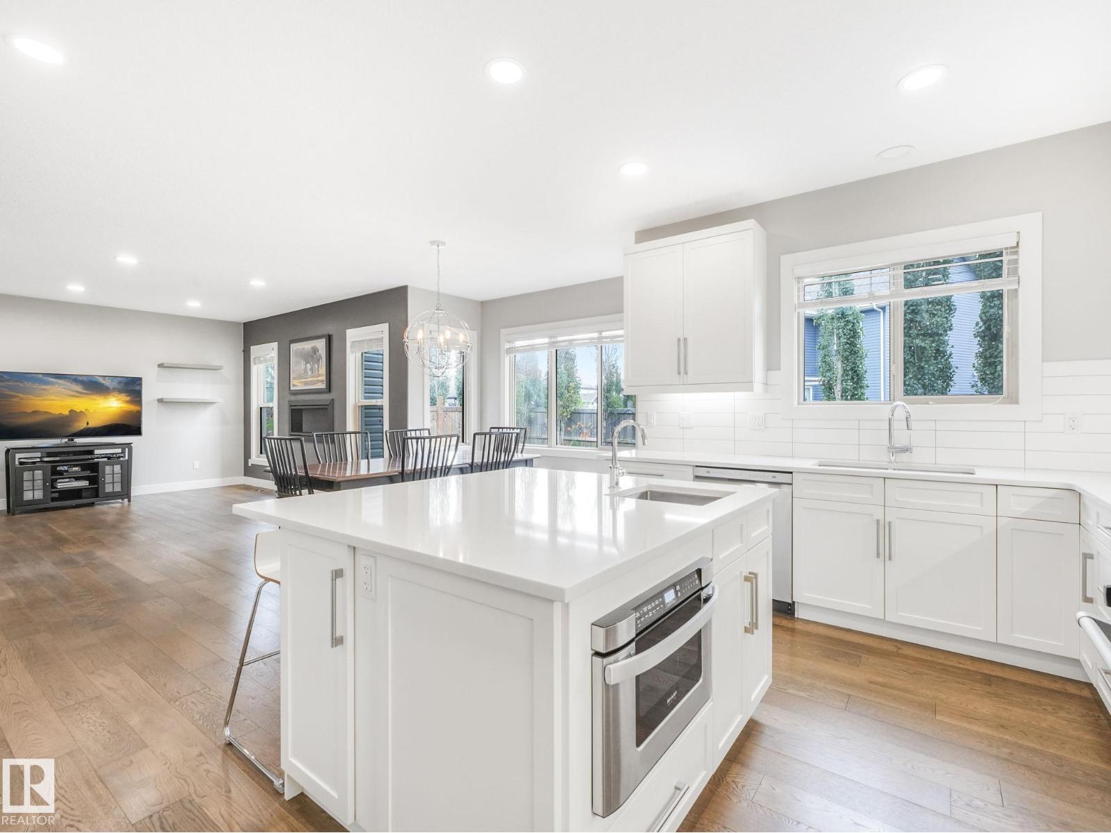 36 Nault CR, St. Albert