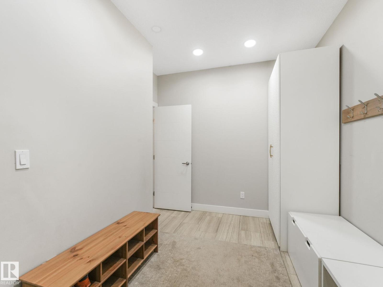 36 Nault CR, St. Albert