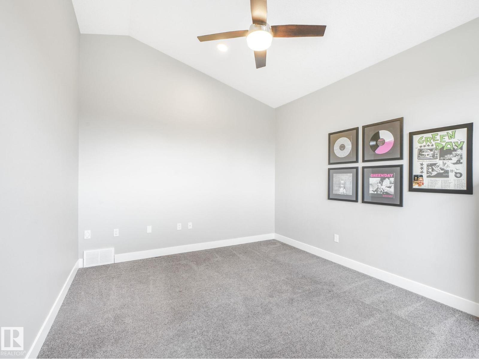 36 Nault CR, St. Albert