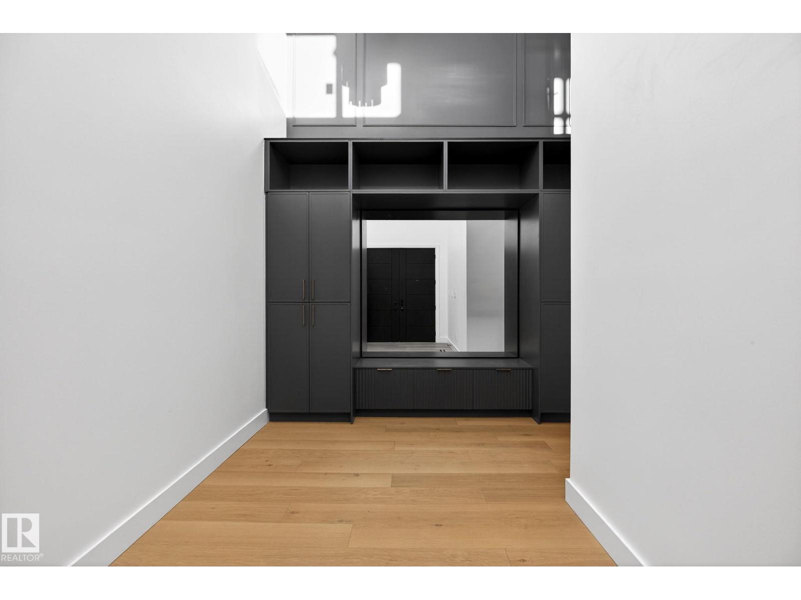 1926 Ainslie Link SW, Edmonton