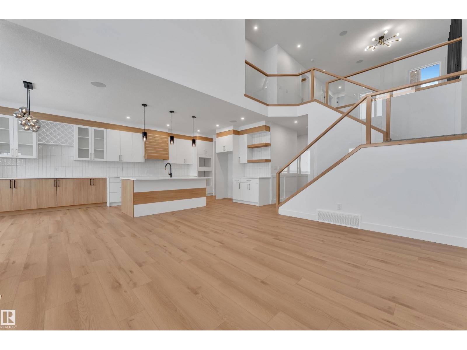 744 ASTORIA WY, Devon