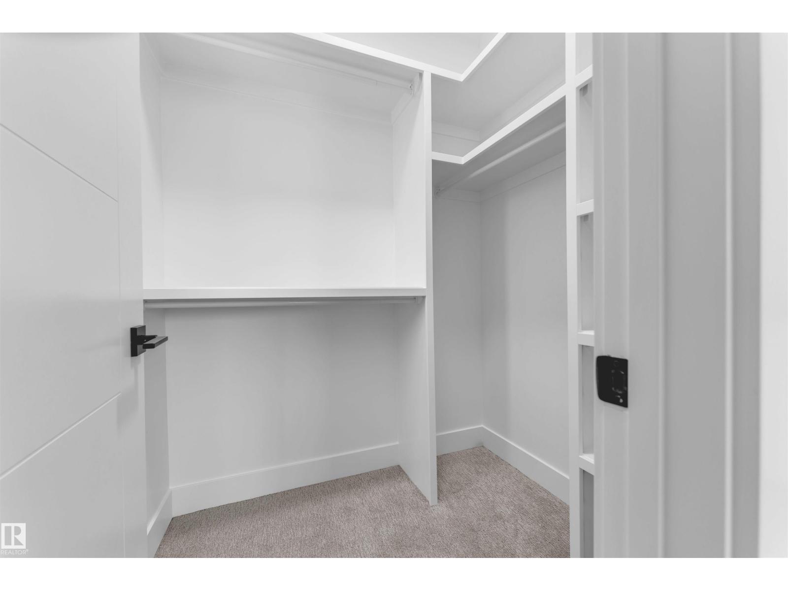 744 ASTORIA WY, Devon