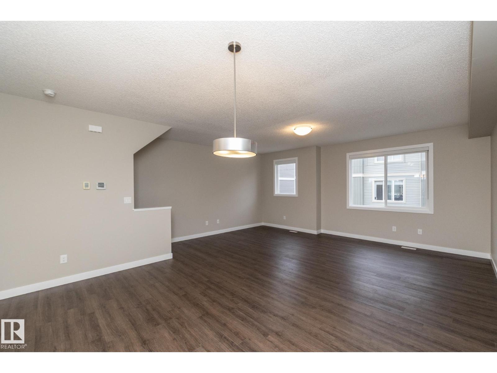 #22 13139 205 ST NW, Edmonton