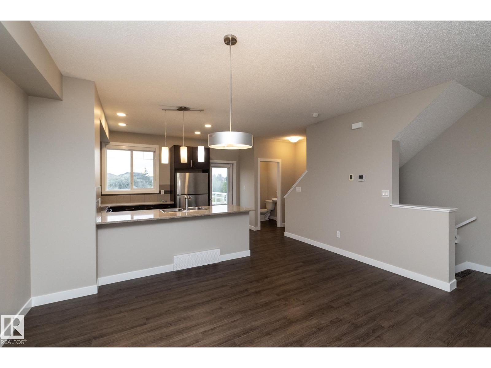 #22 13139 205 ST NW, Edmonton