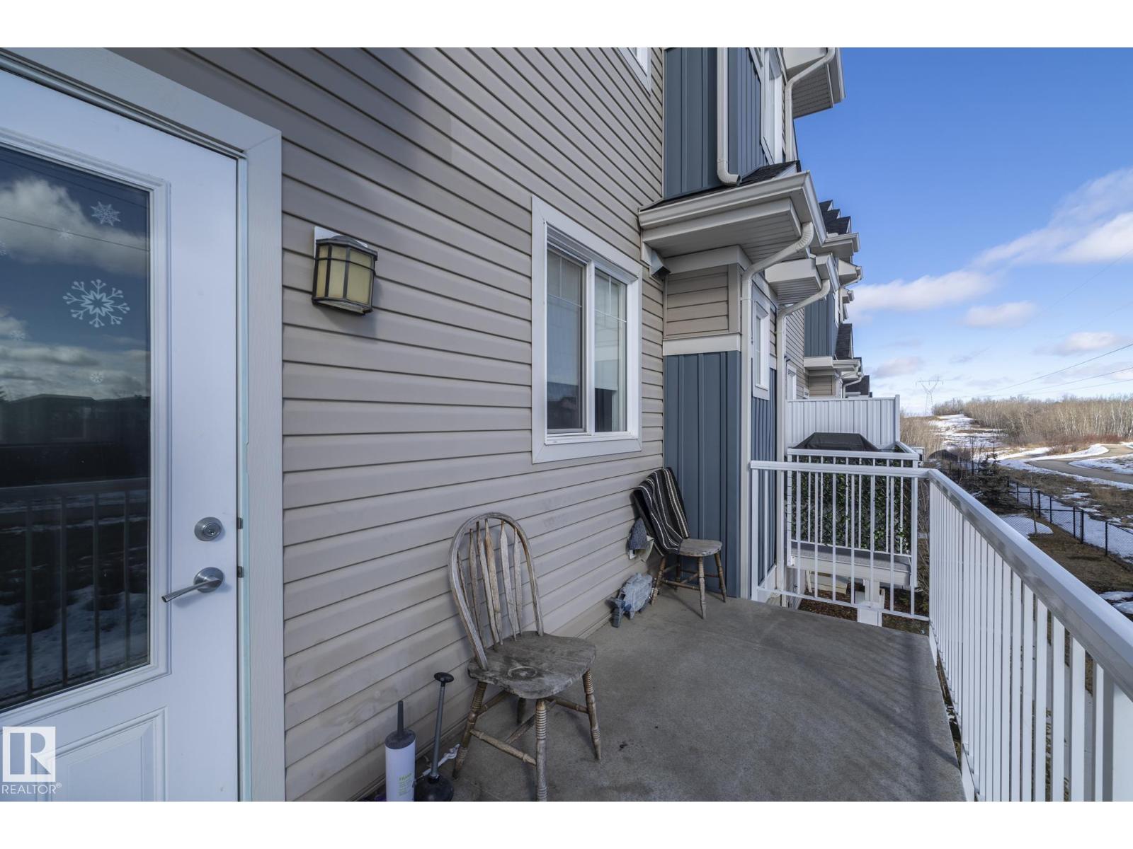 #22 13139 205 ST NW, Edmonton