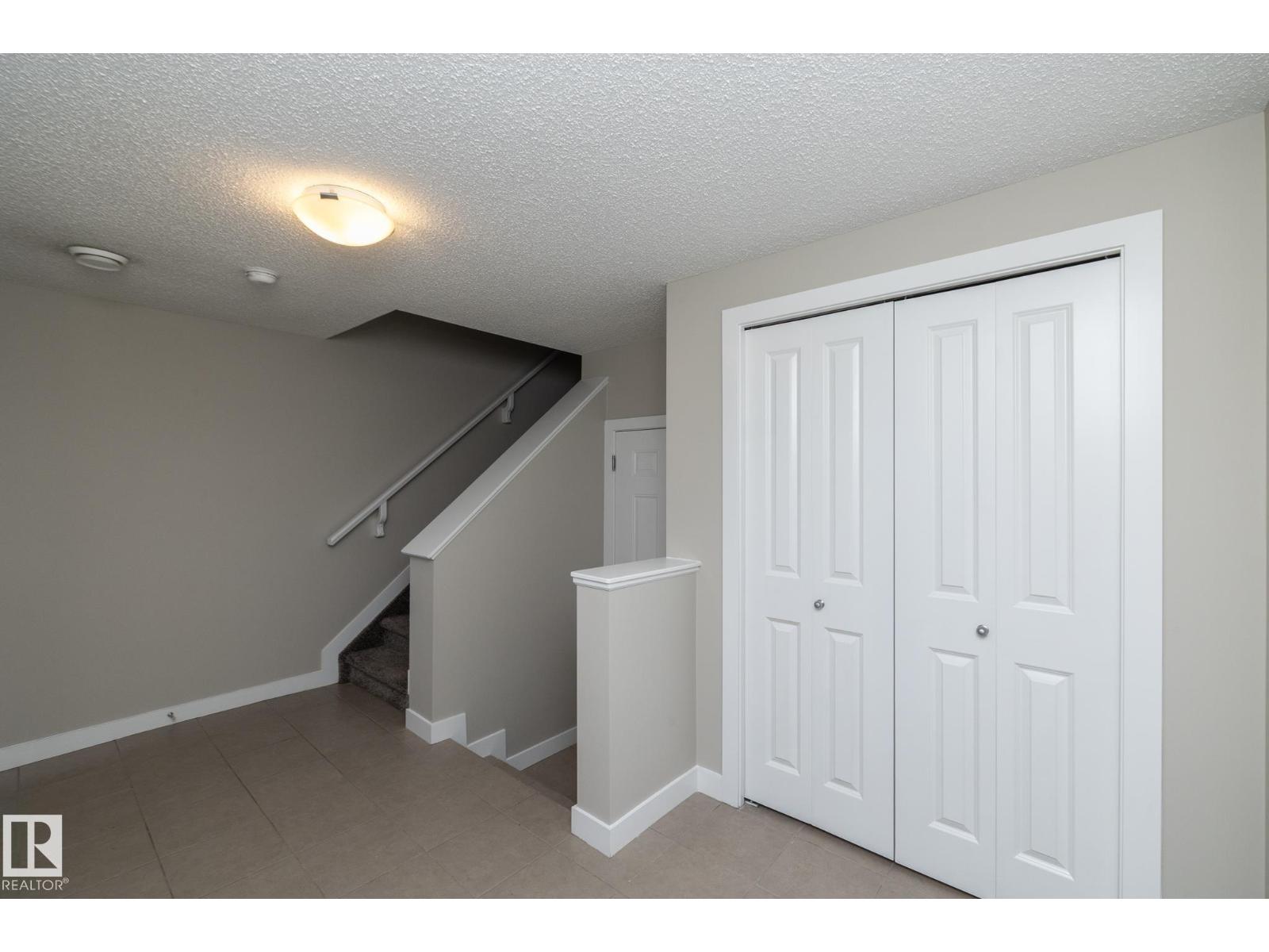 #22 13139 205 ST NW, Edmonton