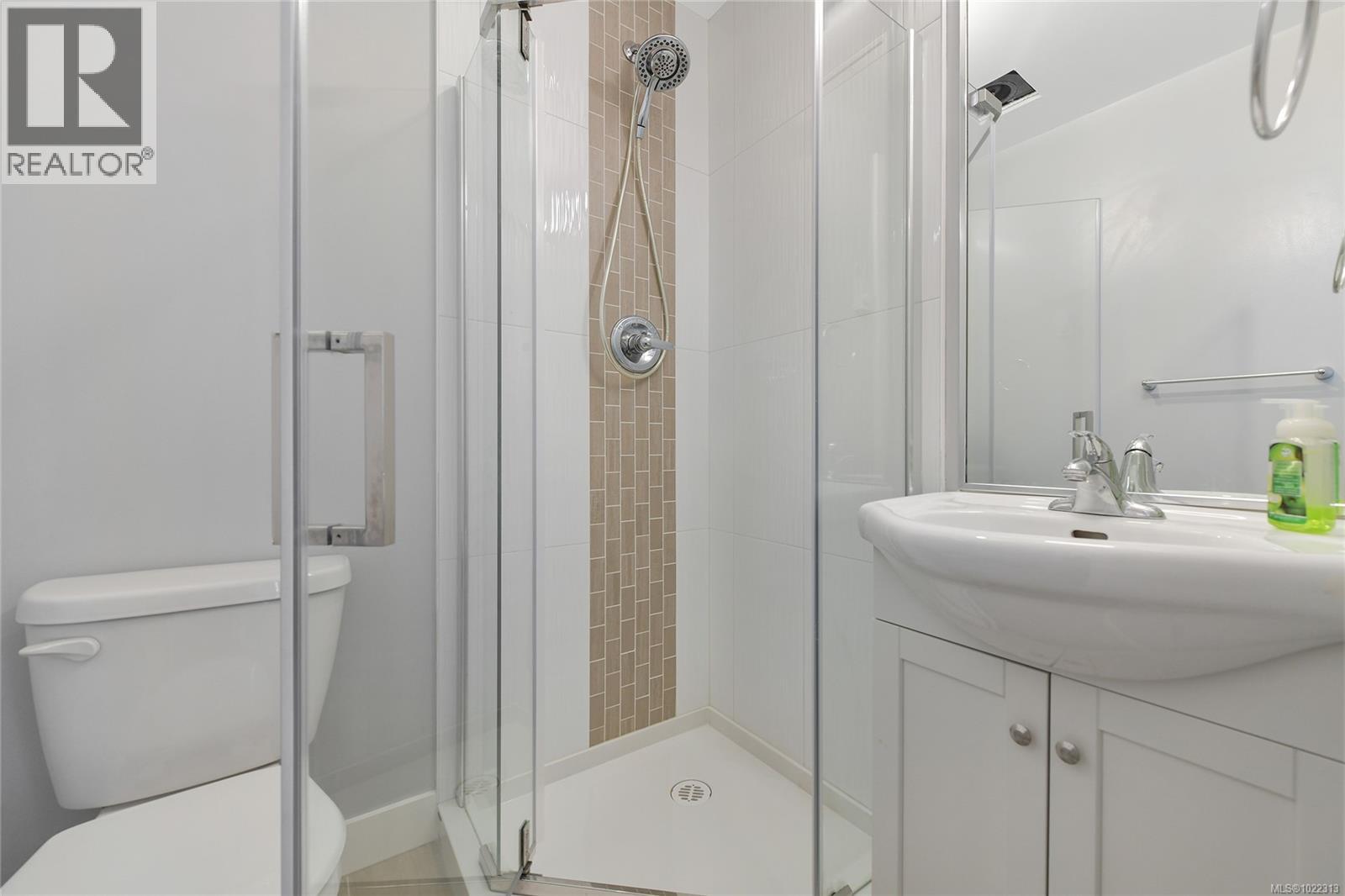 104 3429 HAPPY VALLEY Rd, Langford