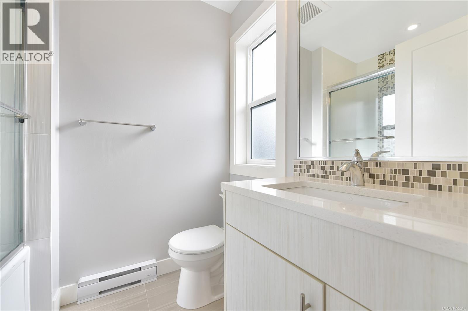 104 3429 HAPPY VALLEY Rd, Langford