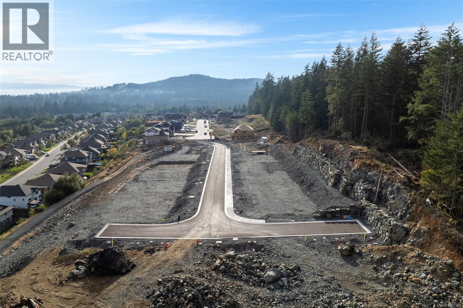 LT3 2600 Nickson Way, Sooke