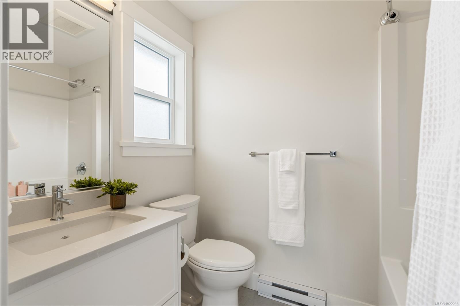  1161 Moonstone Loop, Langford